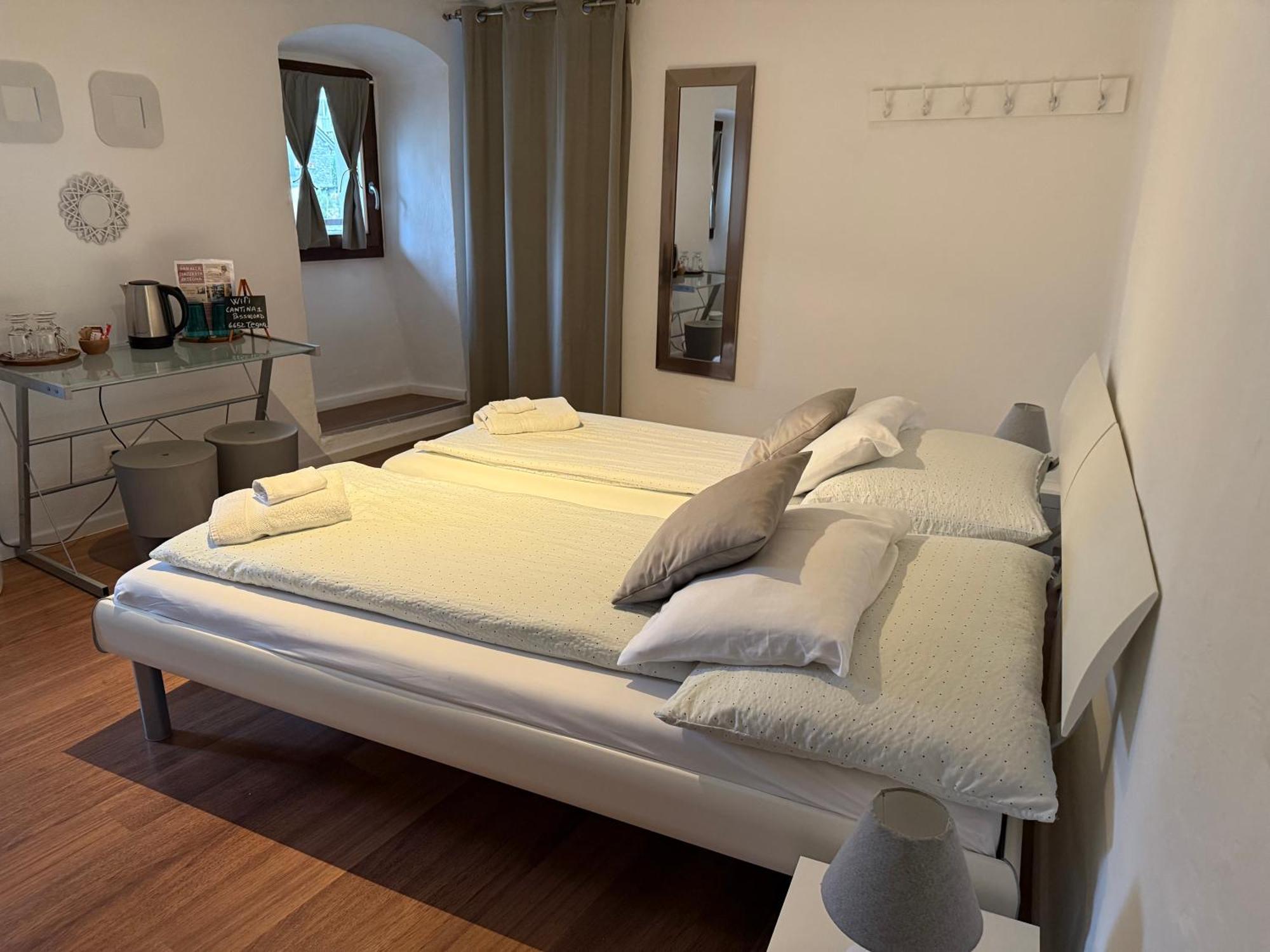 B&B Alla Piazzetta Di Тегна Экстерьер фото